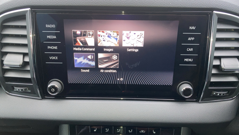 Skoda Karoq 1.0 TSI SE L 5dr DSG Petrol Estate